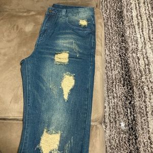 Jeans , faded rip jeans .
